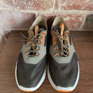 OluKai || Nihoa Lī Men’s Sneakers